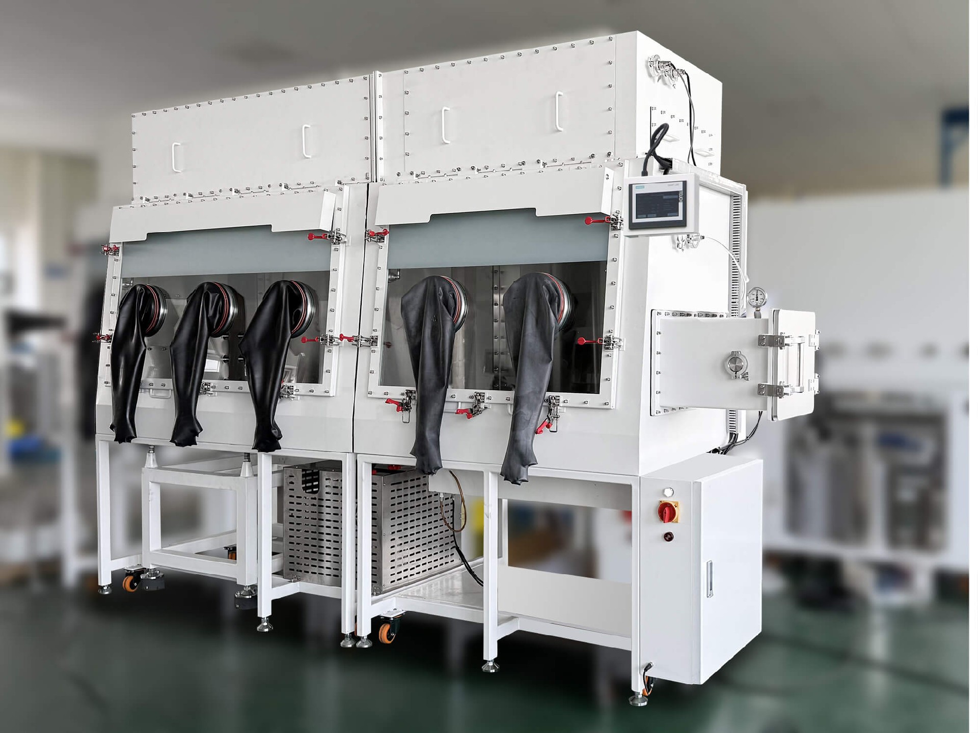 Custom glove box for FFU clean system: An efficient operation solution in a precise environment